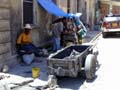 peddler in zanzibar21-10-02
